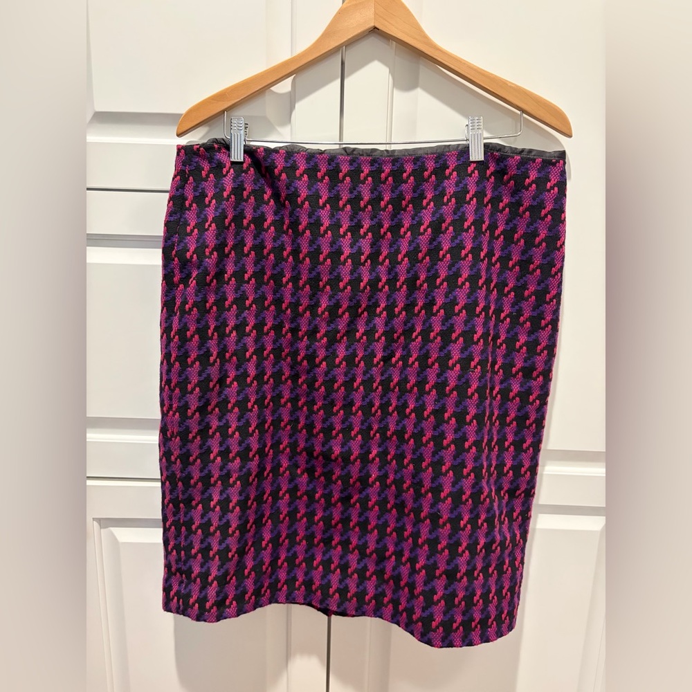 Talbots || Petite Houndstooth Wool-Blend Skirt – Pink, Purple & Black - Size 16P